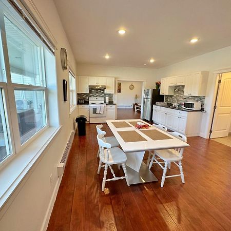 Oasis Bed & Breakfast Langford Bagian luar foto