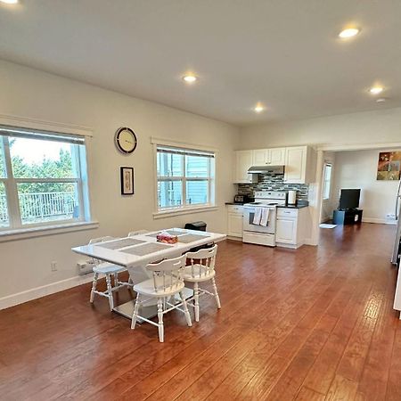 Oasis Bed & Breakfast Langford Bagian luar foto
